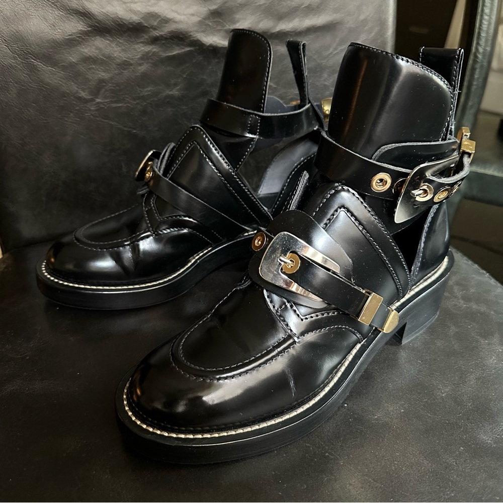 Balenciaga Ceinture Boots